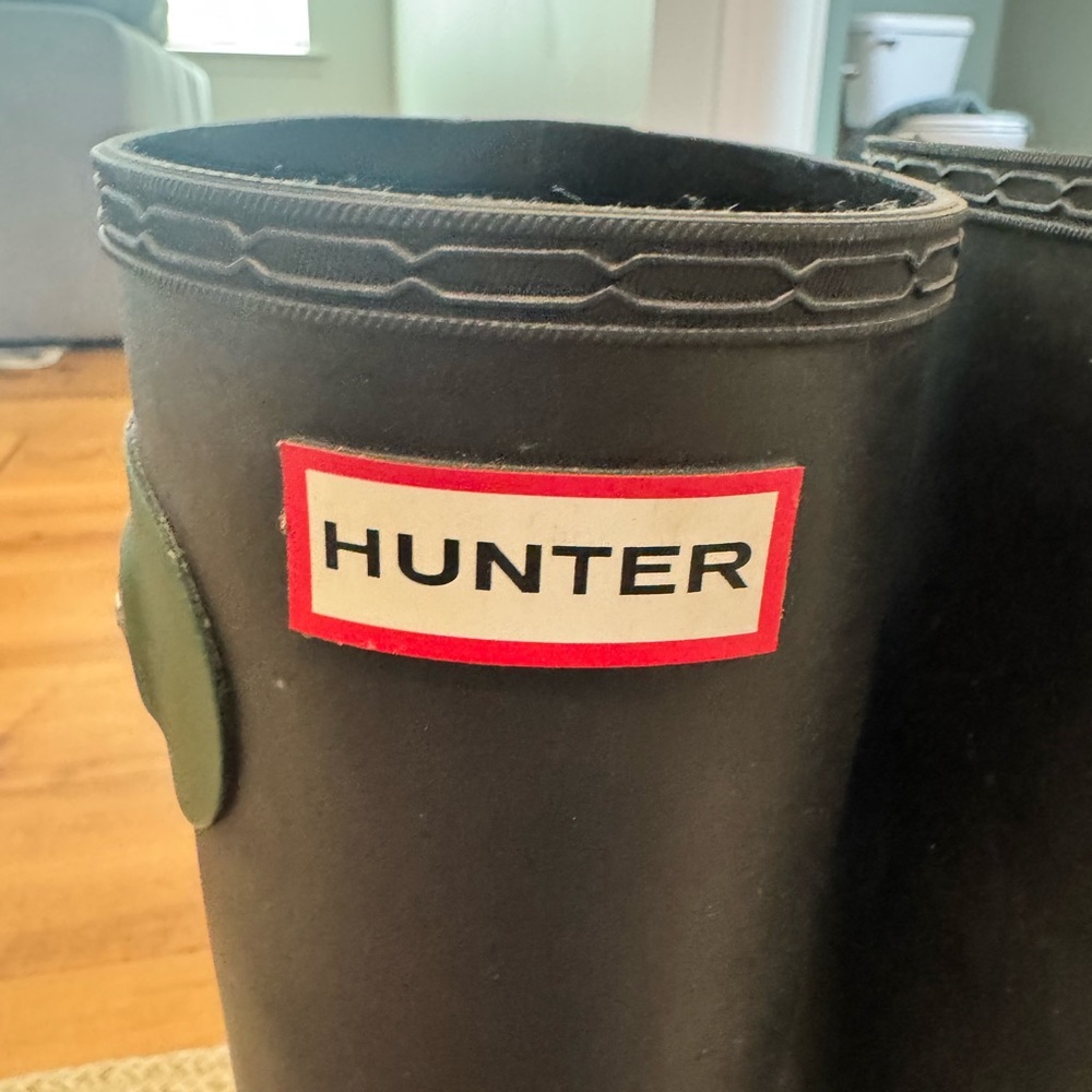 Hunter Black Tall Rainboots